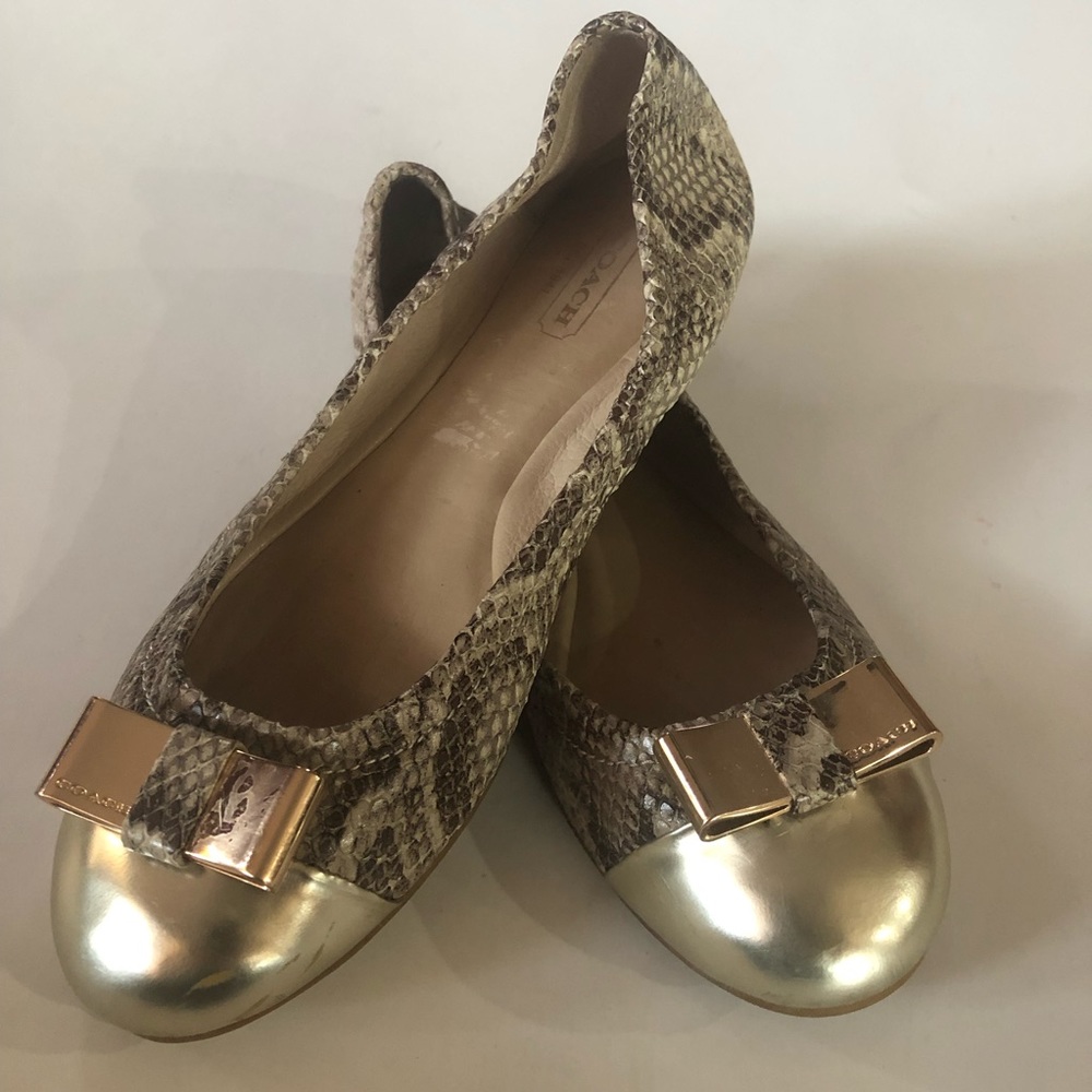 Coach Demi womens size 6.5 snakeskin pattern flats